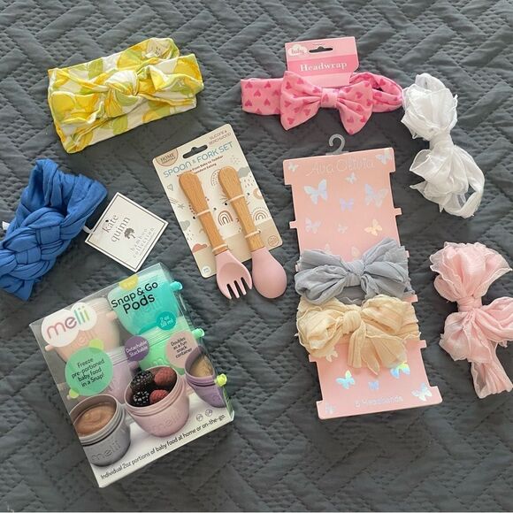 Pastel Hair Accessories Set with Bows and Clips - Picture 1 of 6